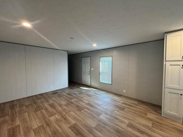 2026 22CCS16763BH26  Home