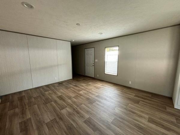 2026 22CCS16763BH26  Home