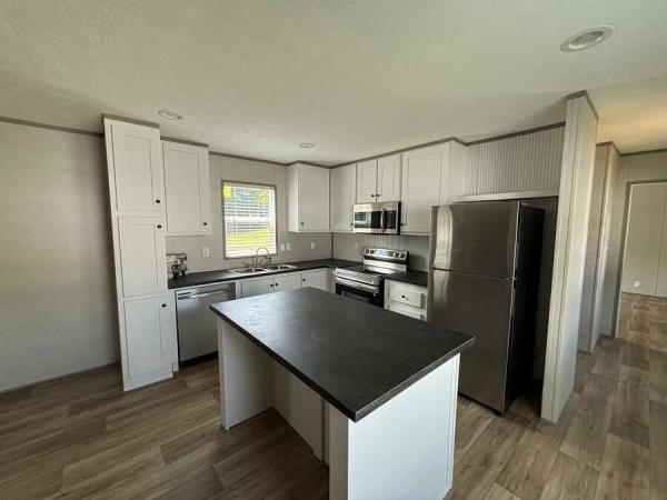 2026 22CCS16763BH26  Home