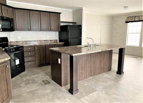 Photo 1 of 2 of home located at 6573 Hillcrest Drive Lot 376 Holly, MI 48442