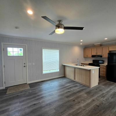 Mobile Home at 513 Elmwood Ln. Lot 74 Columbus, MI 48063