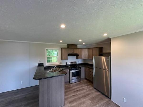 Photo 1 of 2 of home located at 961 South Reynolds Road, #052 Toledo, OH 43615