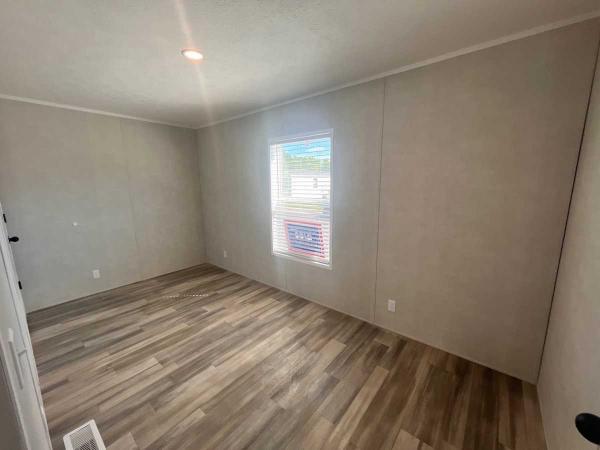 2027 Manufactured Home