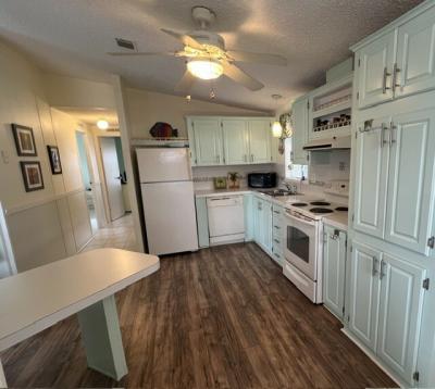 Photo 3 of 27 of home located at 101 Orchid View Drive Parrish, FL 34219