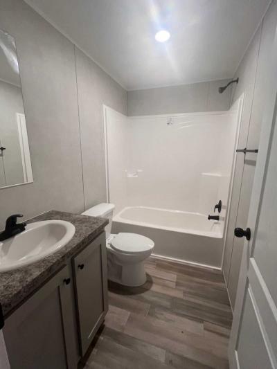 Photo 3 of 11 of home located at 102 E. 25th Ave., #204B Sault Sainte Marie, MI 49783