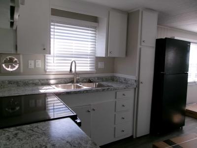 Photo 3 of 7 of home located at 2701 34th St N Lot #121 Saint Petersburg, FL 33713