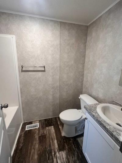 Photo 4 of 12 of home located at 102 E. 25th Ave., #123B Sault Sainte Marie, MI 49783