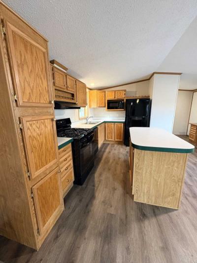 Photo 5 of 13 of home located at 93721 Sunbay Lane Sturgeon Lake, MN 55783