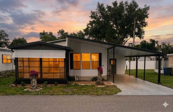1987 Palm Harbor Manufactured Home