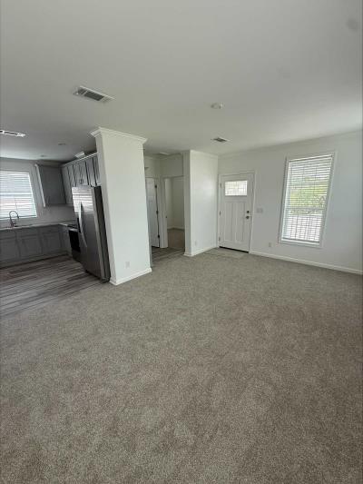 Photo 2 of 13 of home located at 701 Aqui Esta Dr #90 Punta Gorda, FL 33950