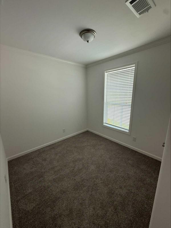 2025 Skyline LE4811J Mobile Home