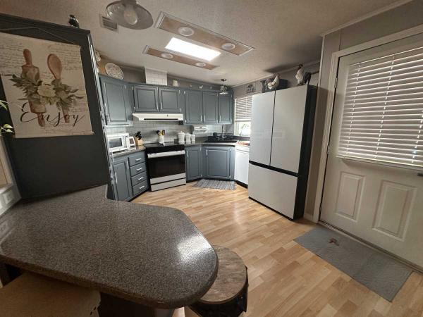 1992 Chan Manufactured Home
