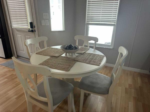 1992 Chan Manufactured Home
