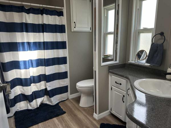 1992 Chan Manufactured Home