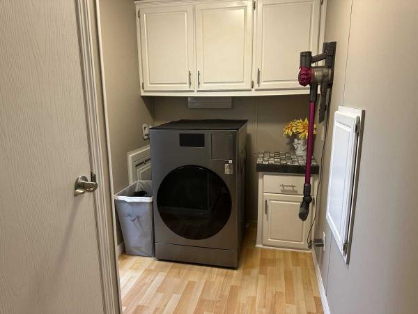 1992 Chan Manufactured Home