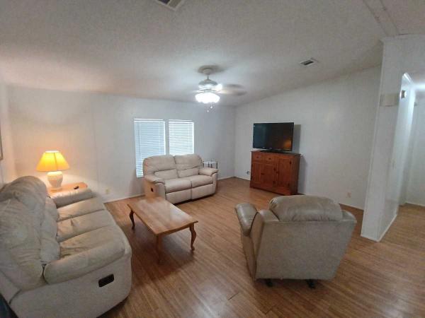 1994 HOME Manufactured Home