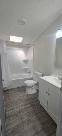 1997 Dutch Park Manufactured Home
