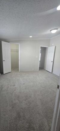 1997 Dutch Park Manufactured Home