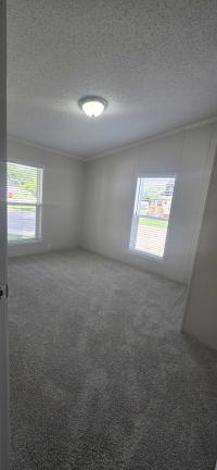 1997 Dutch Park Manufactured Home
