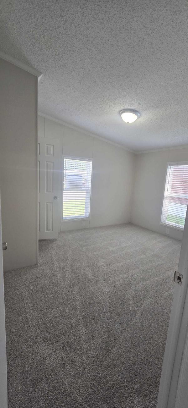 1997 Dutch Park Manufactured Home