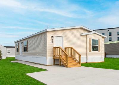 Mobile Home at 425 S Shoup St Lot 26 Angola, IN 46703