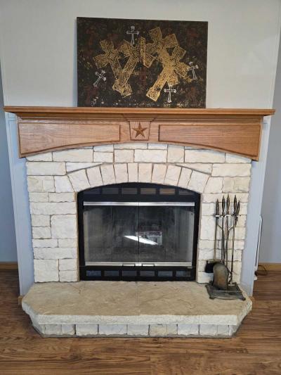 Photo 2 of 43 of home located at 8001 Brock Highway Lipan, TX 76462