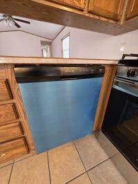 1996 Marshfield Esquire LTD Mobile Home