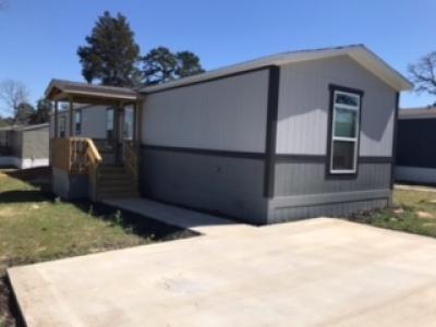 Photo 2 of 12 of home located at 5265 Dakota Lane Tyler, TX 75706