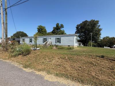 Photo 2 of 12 of home located at 1045 10th St NE Cleveland, TN 37311