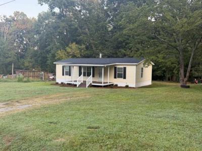 Mobile Home at 114 Carroll Dr Cherryville, NC 28021