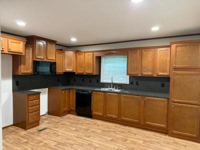 Photo 5 of 22 of home located at 114 Carroll Dr Cherryville, NC 28021