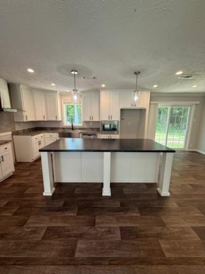 Photo 3 of 27 of home located at 31888 Alabama 75 Oneonta, AL 35121