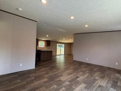 Photo 4 of 25 of home located at 278 Dorsey Rd Austin, KY 42123