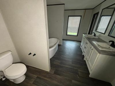 Photo 3 of 10 of home located at 12155 Us Hwy 69 N Tyler, TX 75706