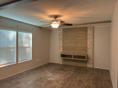 Photo 3 of 11 of home located at 91 Johnny Ln Lynchburg, SC 29080