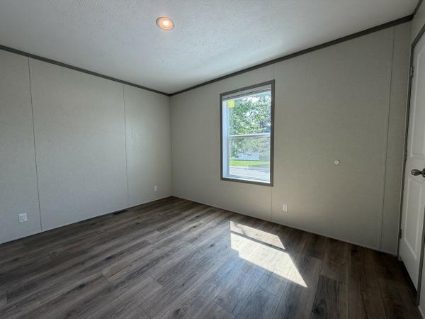 2026 clayton 95CCS28483A Mobile Home