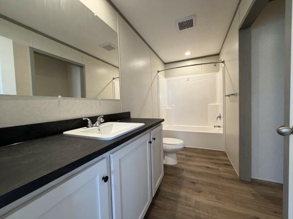 2026 clayton 95CCS28483A Mobile Home