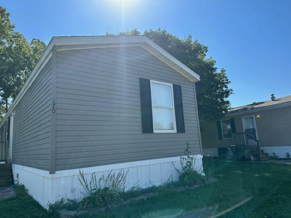 Photo 1 of 1 of home located at 16400 Upton Rd #270 East Lansing, MI 48823