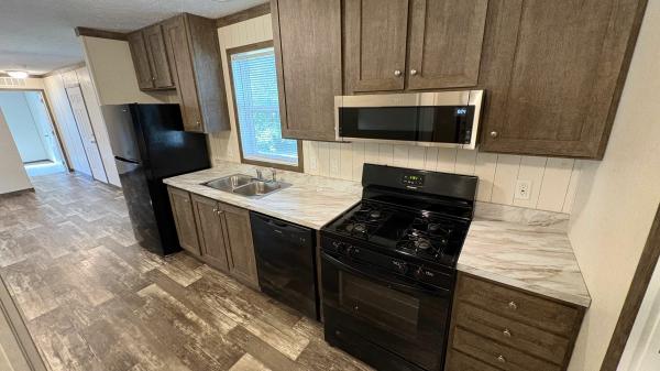 2022 Clayton Homes Inc Mobile Home For Sale