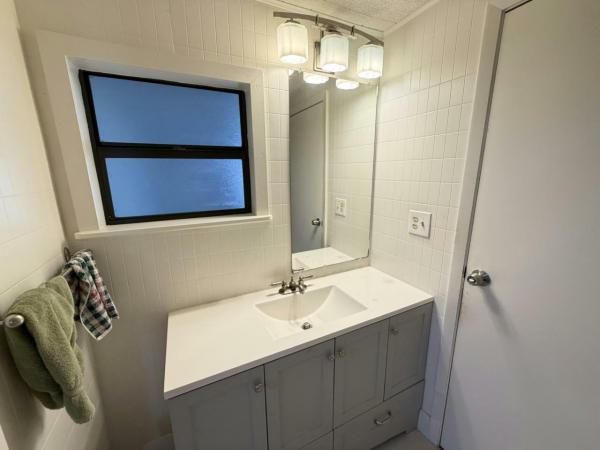 1979 Schu HS Manufactured Home