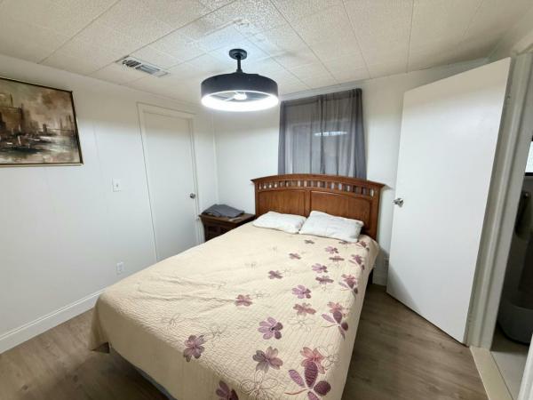 1979 Schu HS Manufactured Home