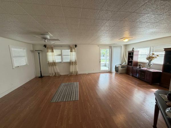 1979 Schu HS Manufactured Home