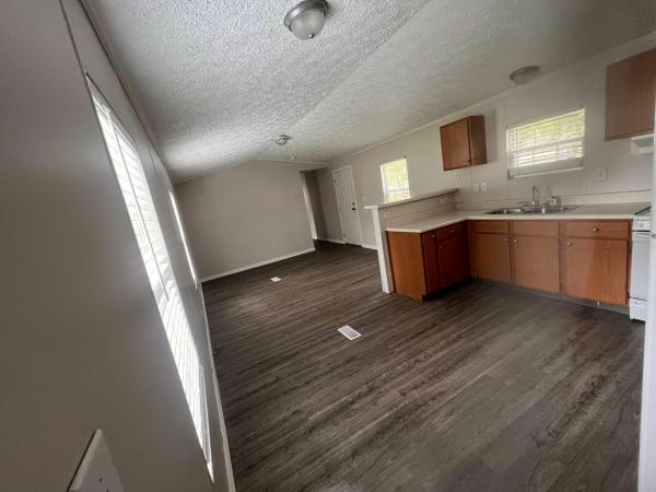 Photo 1 of 2 of home located at 1236 North Oaklane Road Lot 259 Springfield, IL 62707