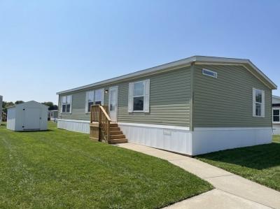 Mobile Home at 4223 Harbor Creek Burton, MI 48519