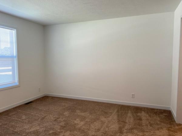 2022 Clayton 81RDH28523E Mobile Home