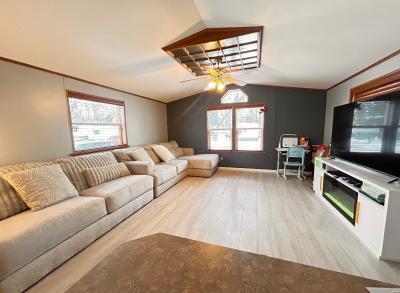 Photo 2 of 9 of home located at 1985 Upper 84th St. West Inver Grove Heights, MN 55077