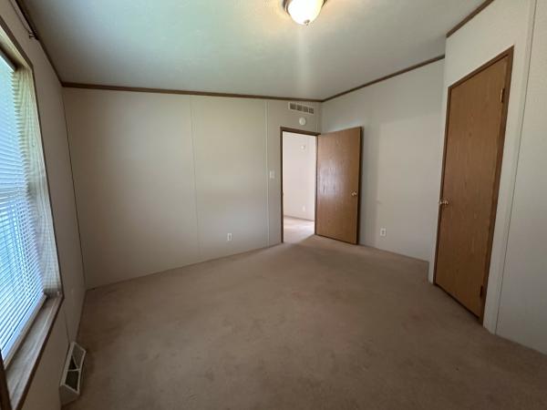 2002 Skyline 9T380451PAB Mobile Home
