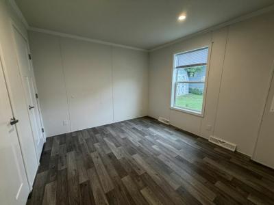 Photo 4 of 7 of home located at 2525 County Line Rd., #205 Des Moines, IA 50321