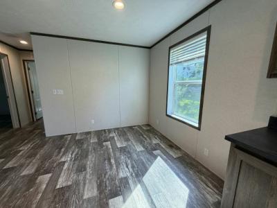 Photo 4 of 11 of home located at 2525 County Line Rd., #57 Des Moines, IA 50321