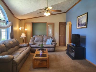 Photo 2 of 20 of home located at 137 Melbrooke Road Elgin, IL 60123
